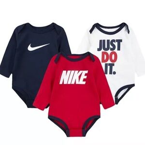 Nike Baby Boy's Long Sleeve Bodysuits Size  new born Black/White 3-Pack Set
